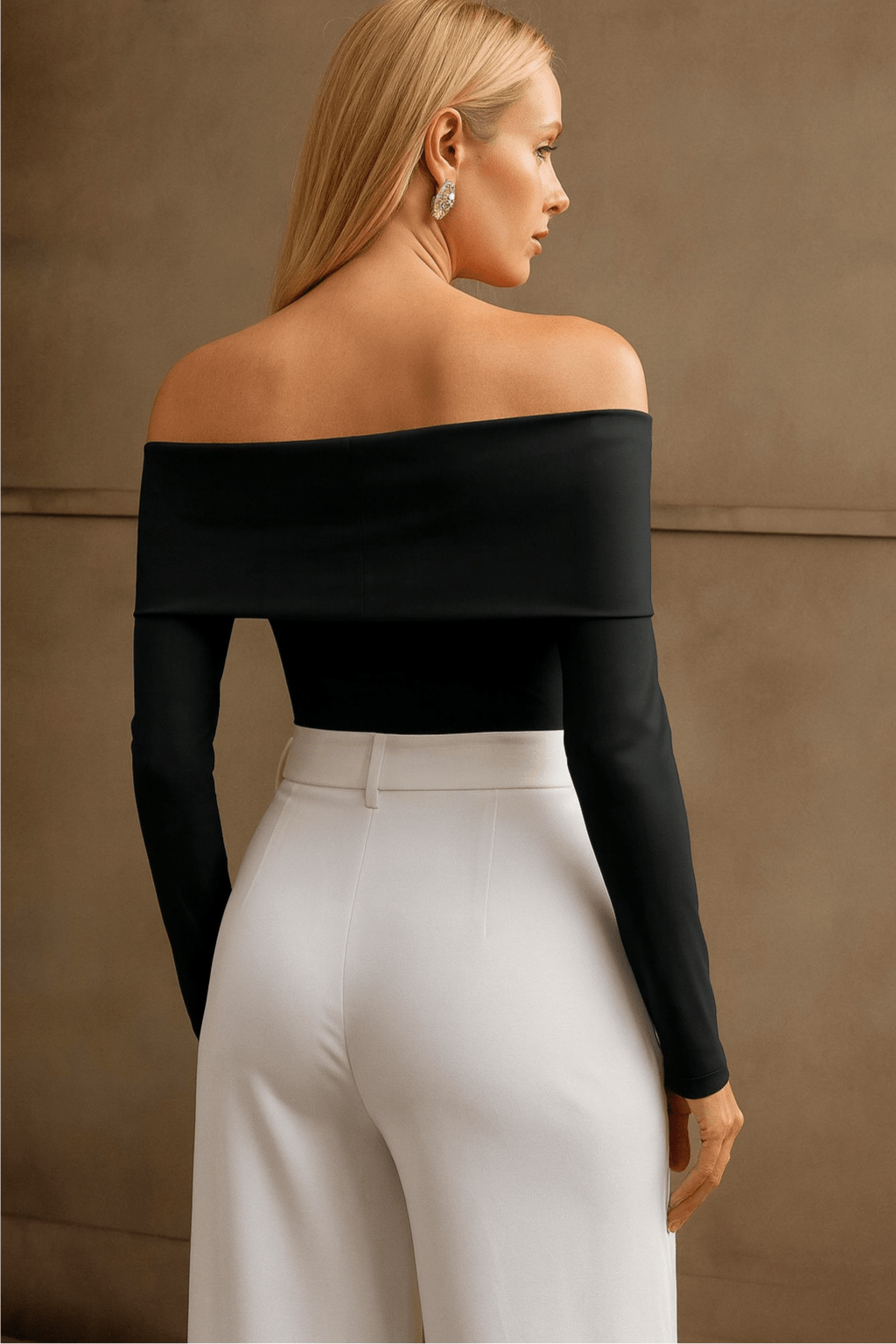 Body-Amélie-Manga-Longa-Com-Ombros-Abertos-e-Nó-Preto-LOLINE-01999