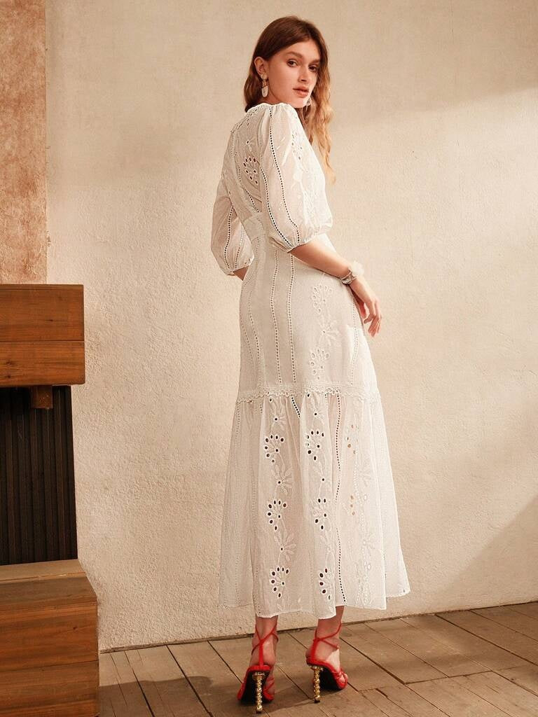 Vestido-Branco-Longo-Com-Renda-Decote-em-V-Loline-02