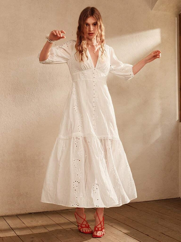Vestido-Branco-Longo-Com-Renda-Decote-em-V-Loline-05