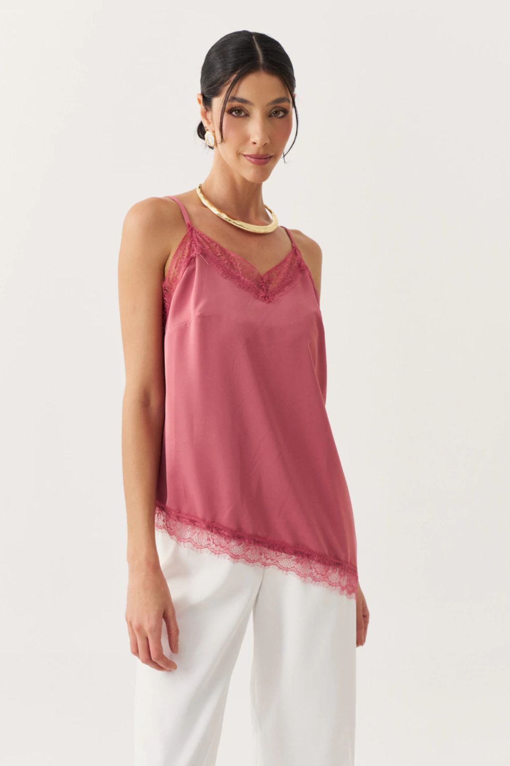 Regata Bellagio em Toque Sedoso com Renda Chantilly