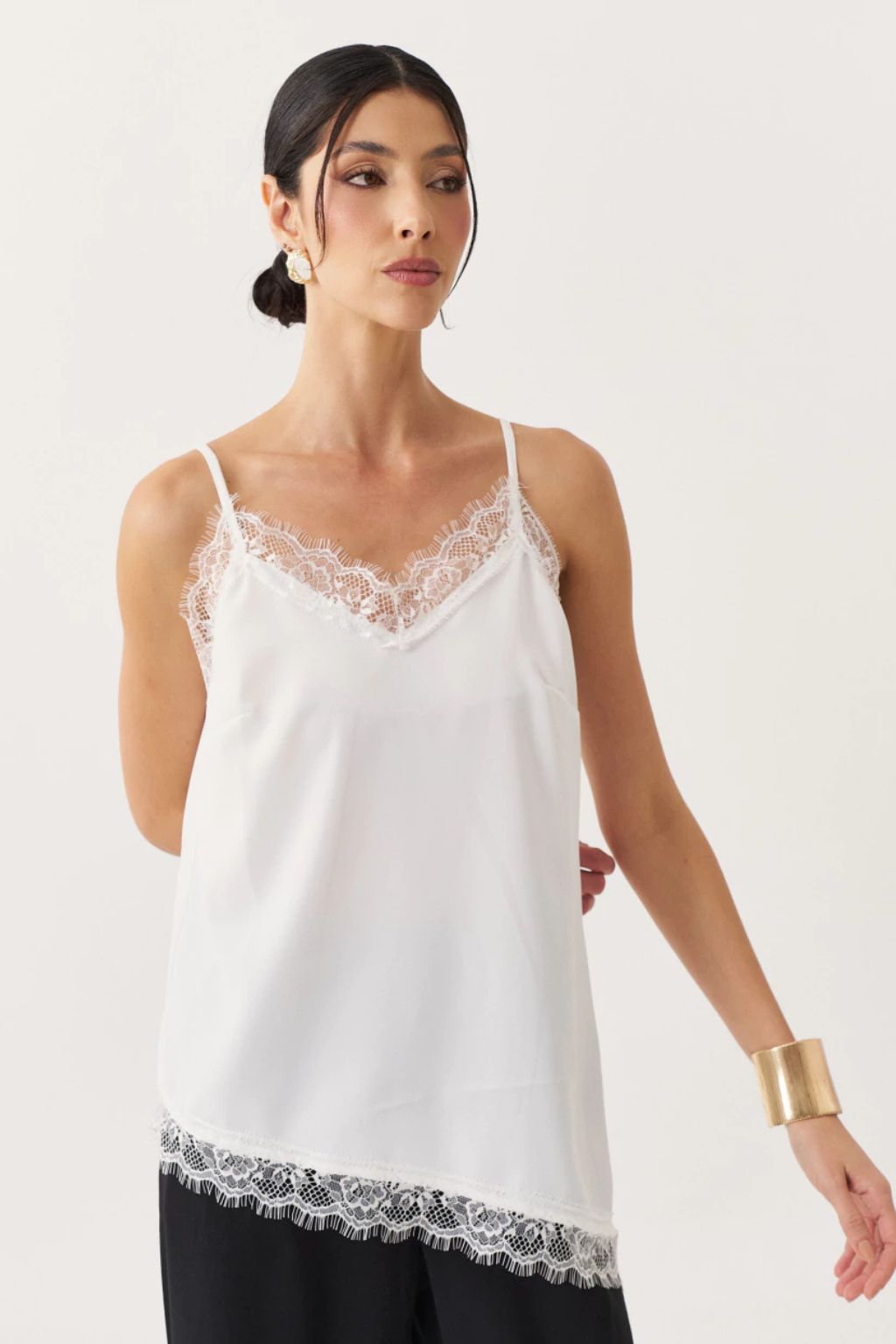 Regata Bellagio em Toque Sedoso com Renda Chantilly