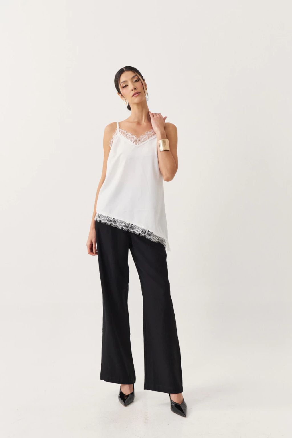 Regata Bellagio em Toque Sedoso com Renda Chantilly