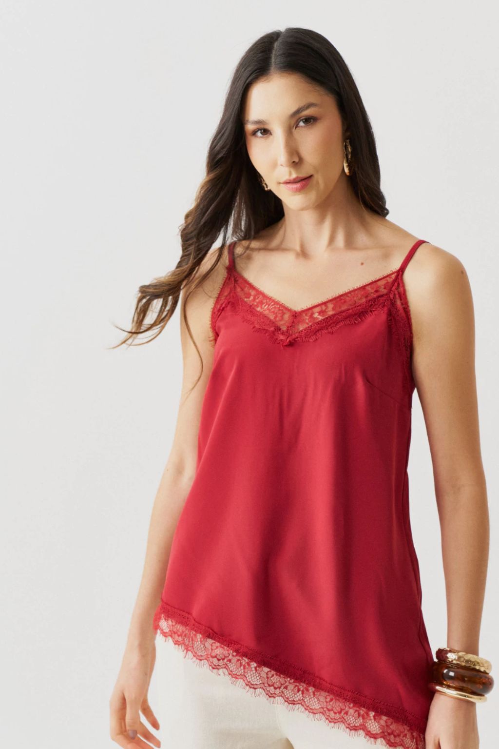 Regata Bellagio em Toque Sedoso com Renda Chantilly