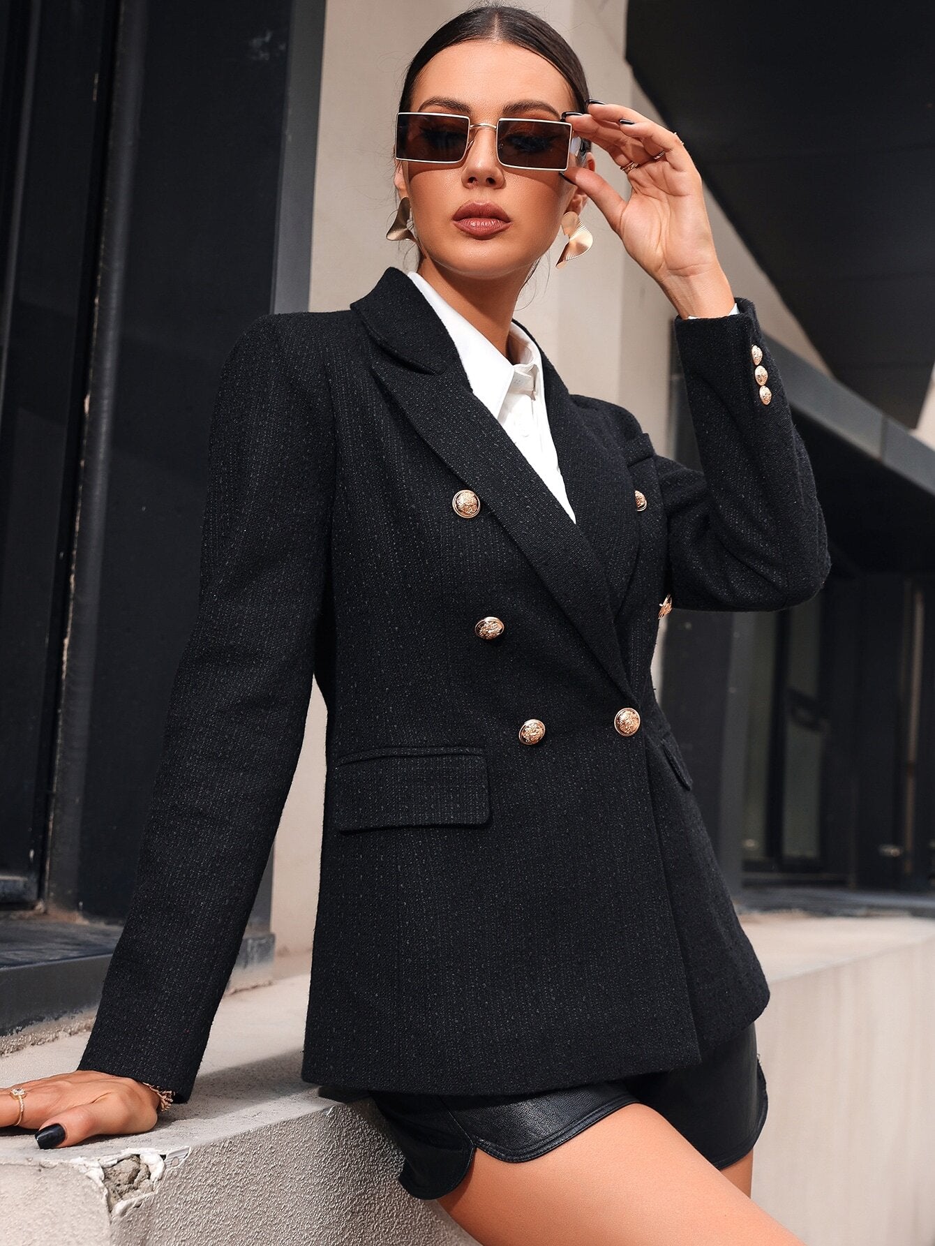 Blazer-Feminino-Alongado-Preto-Loline-02