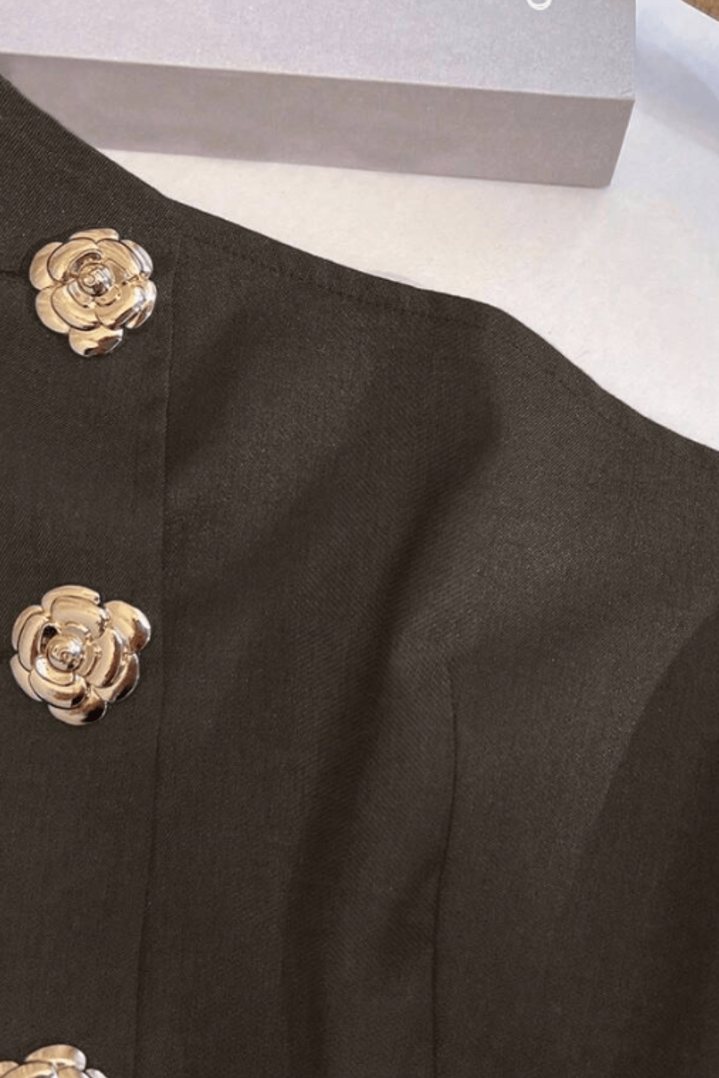 Blusa-Feminina-Modelo-Assimétrico-Marrom-LOLINE-017