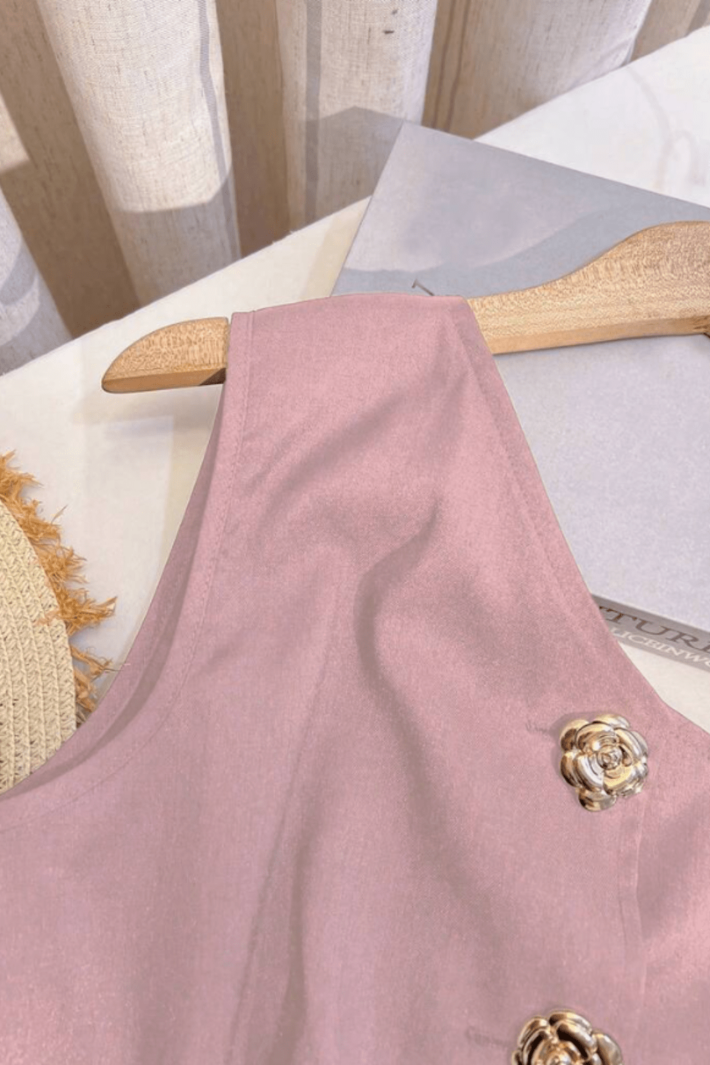 Blusa-Feminina-Modelo-Assimétrico-Rosa-LOLINE-019