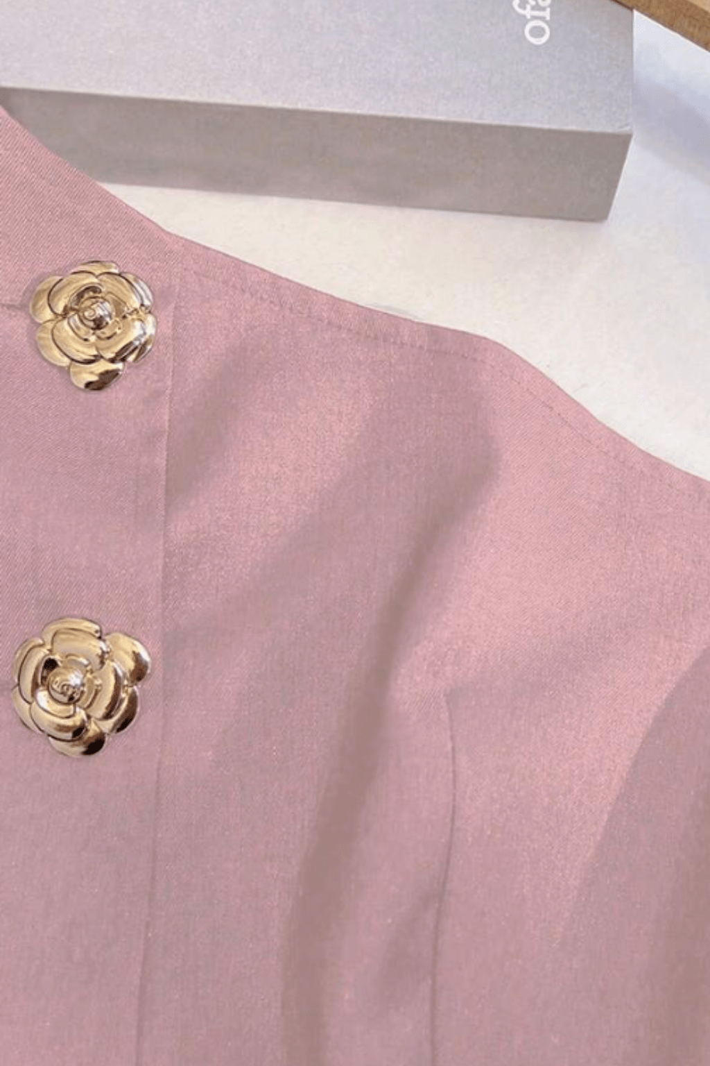 Blusa-Feminina-Modelo-Assimétrico-Rosa-LOLINE-013