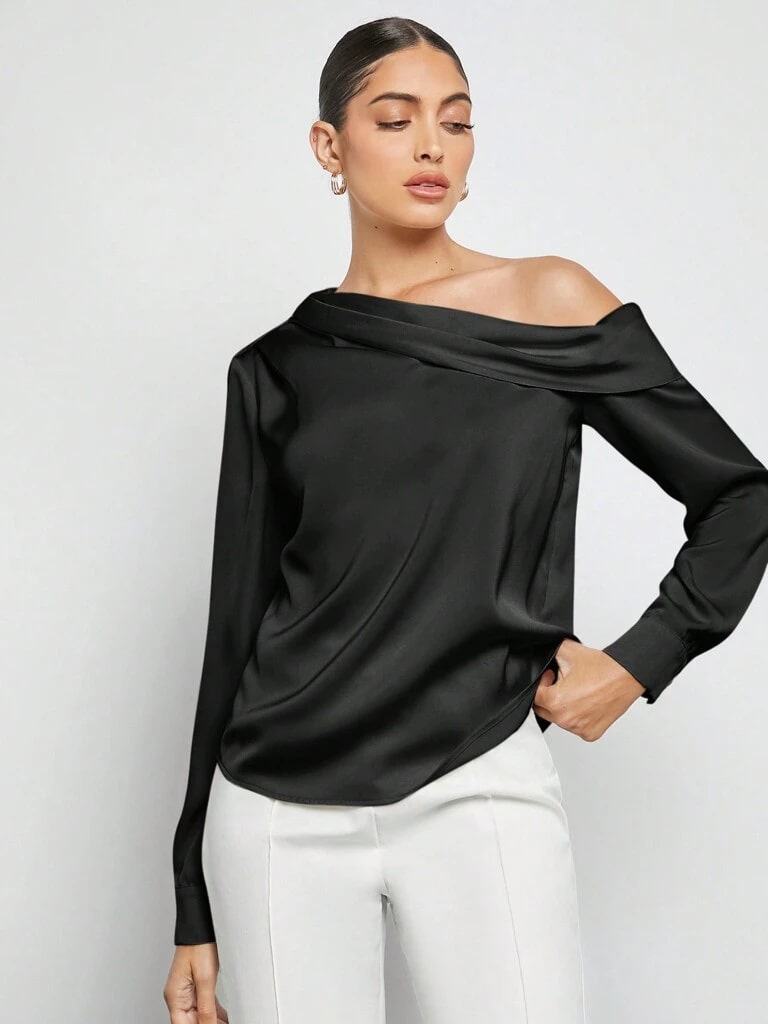 Blusa-Feminina-Preto-Manga-Longa-Praga-Loline-03