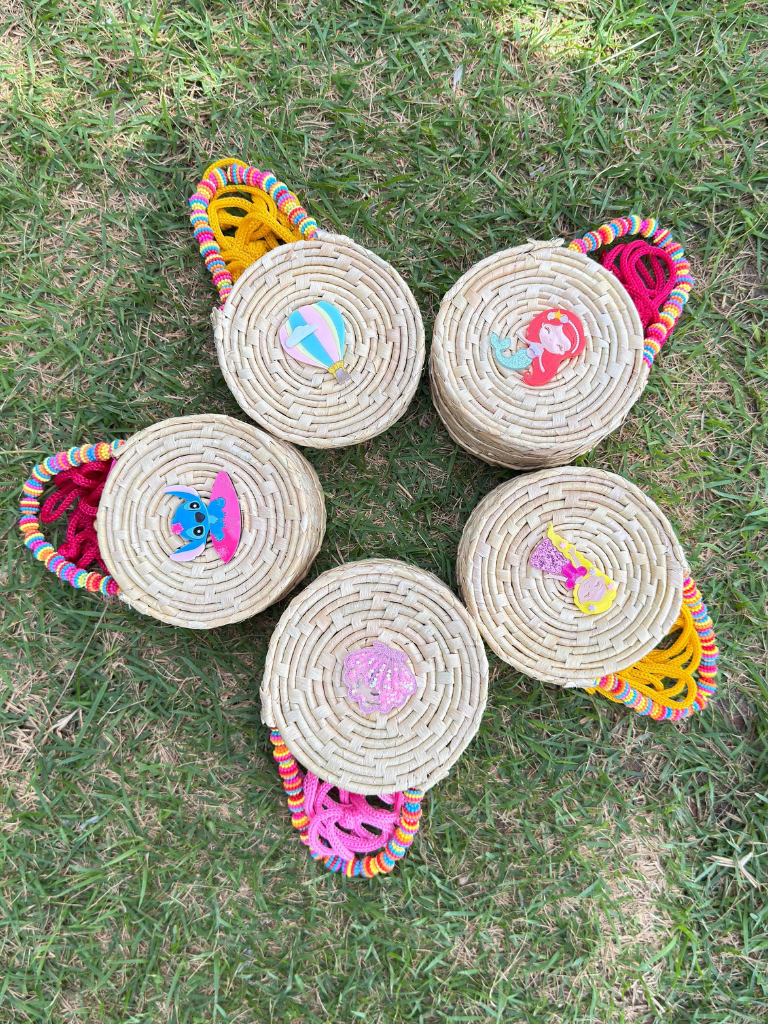 Bolsa-de-Palha-Infantil-com-Alca-de-Mao-LOLINE-82