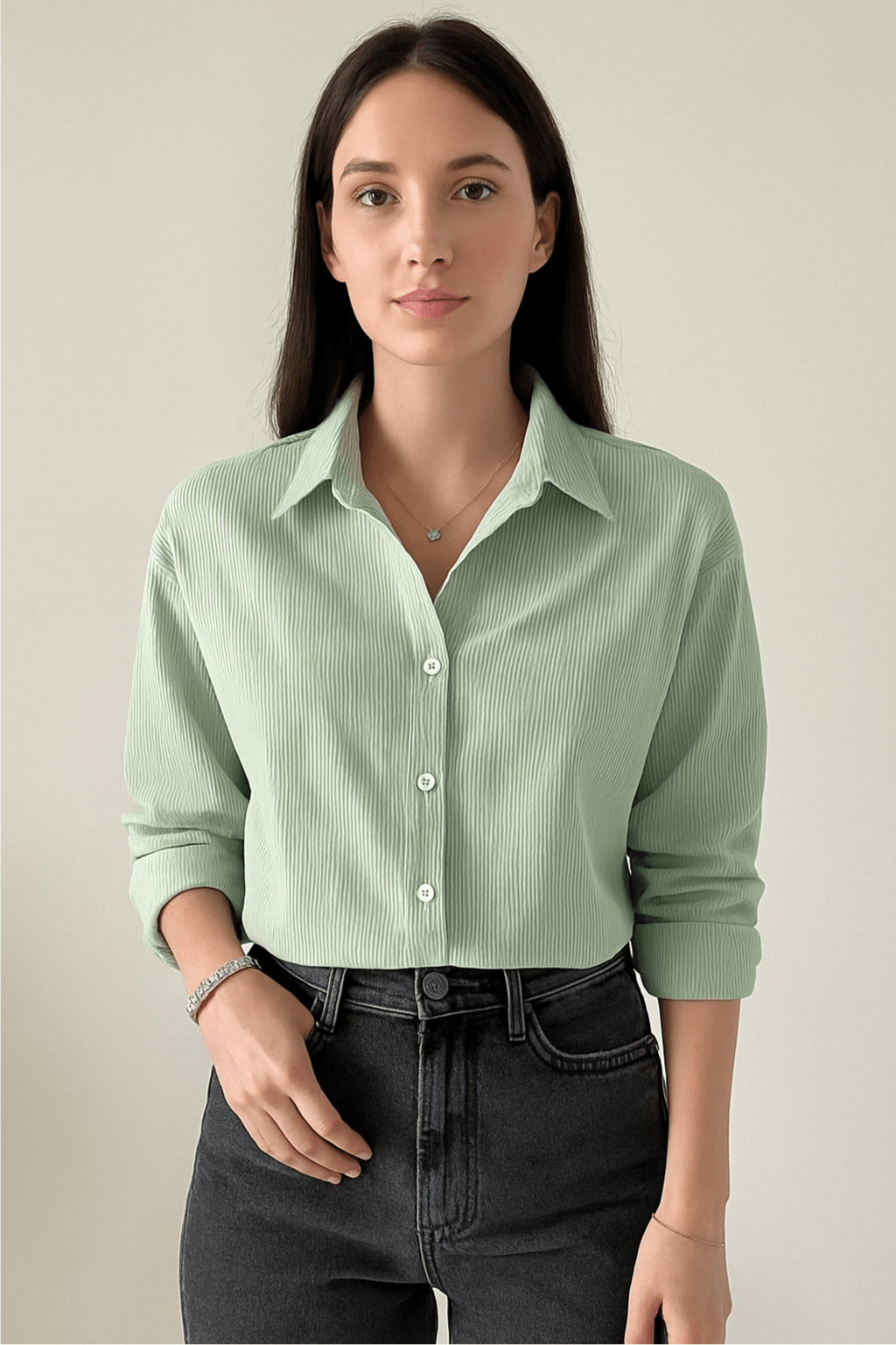 Camisa-Feminina-Listrada-Verde-Manga-Longa-LOLINE-01