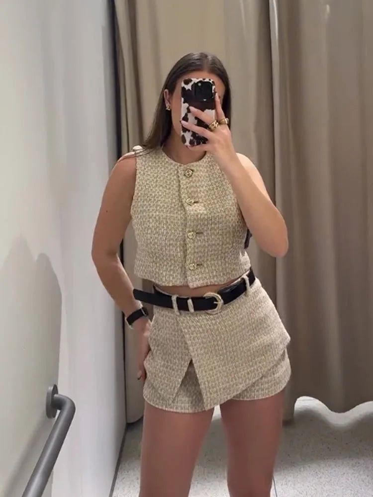 Conjunto-Feminino-2-Peças-com-Cinto-Cáqui-Claro-loline-02