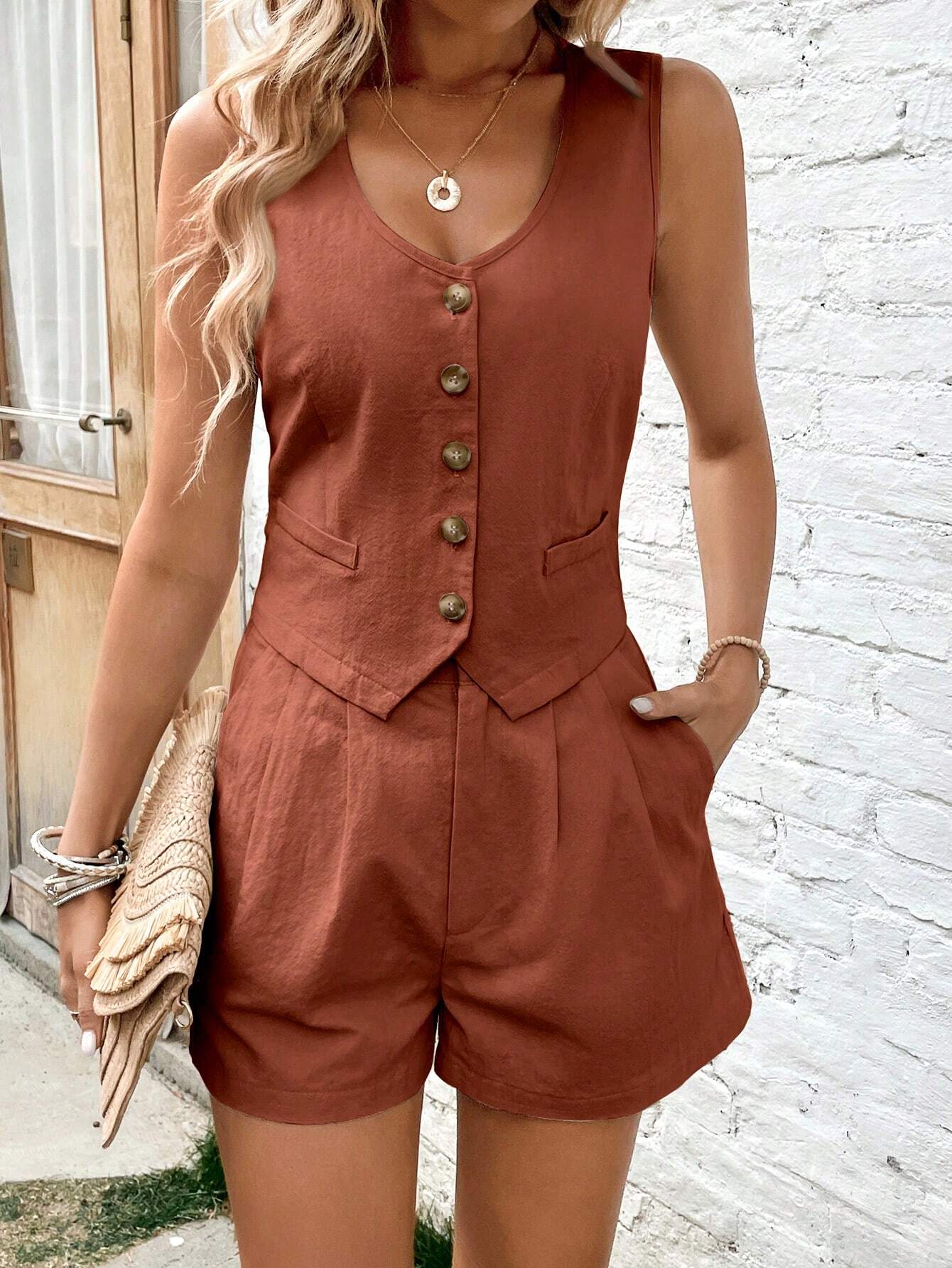 Conjunto-Feminino-Short-e-Colete-Bege-Loline-07