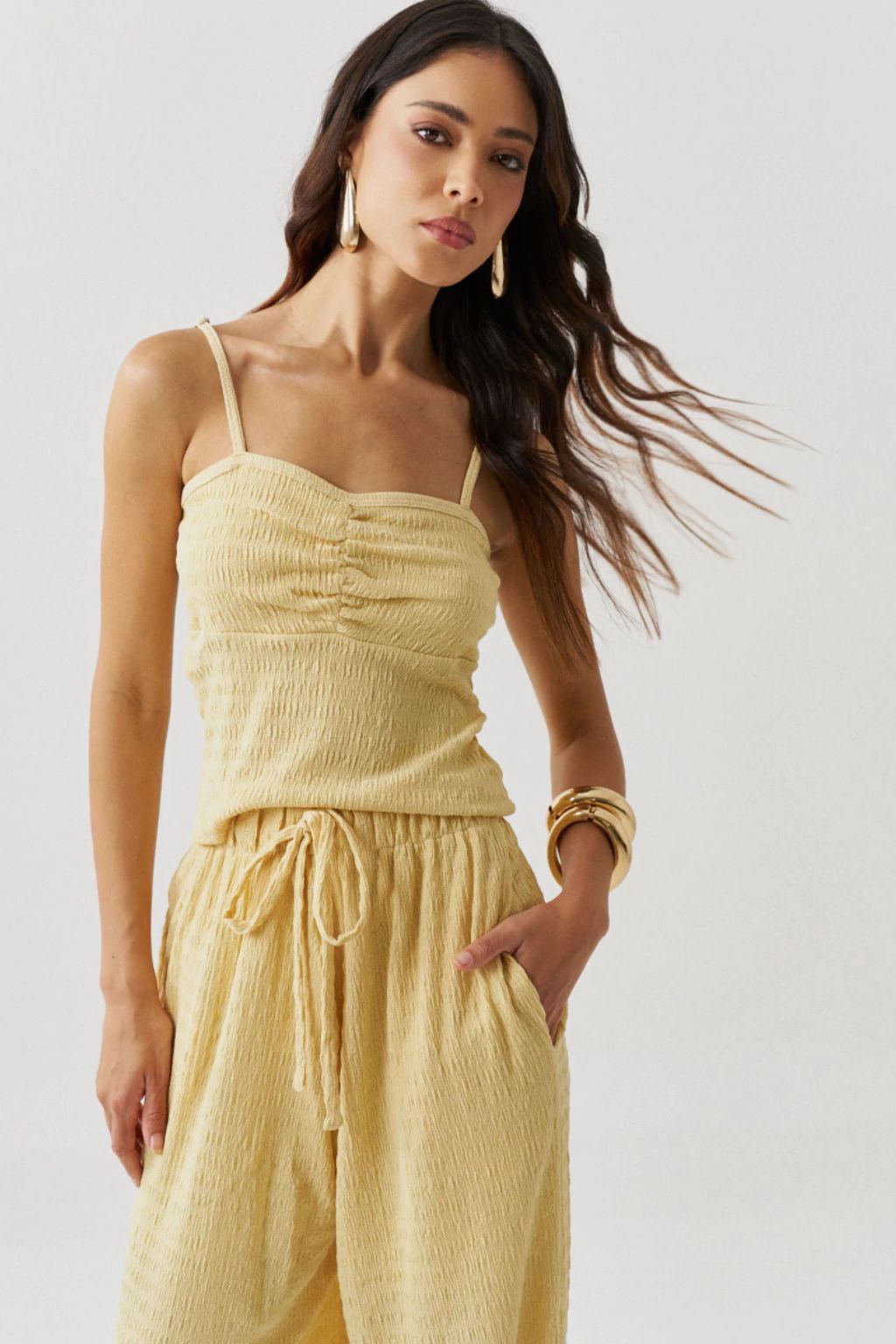 Conjunto-Matera-2-Peças-com-Blusa-Franzida-e-Calça-Aladim-Forrada-LOLINE-016