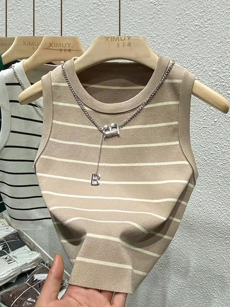 Cropped-Feminino-Listrado-Modelo-Basico-Loline-03