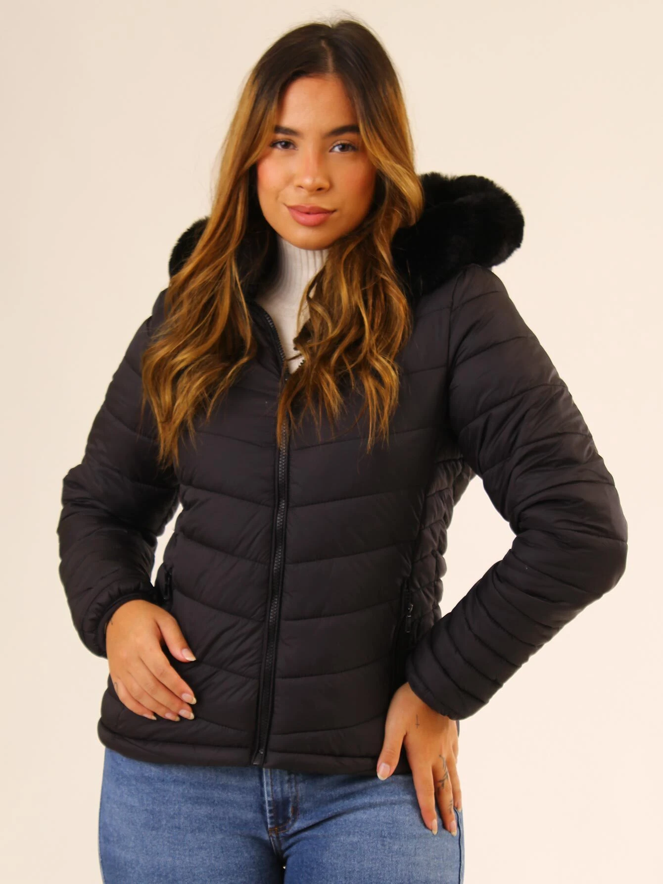 Jaqueta-Feminina-Puffer-Com-Forro-Pelucida-Loline-06