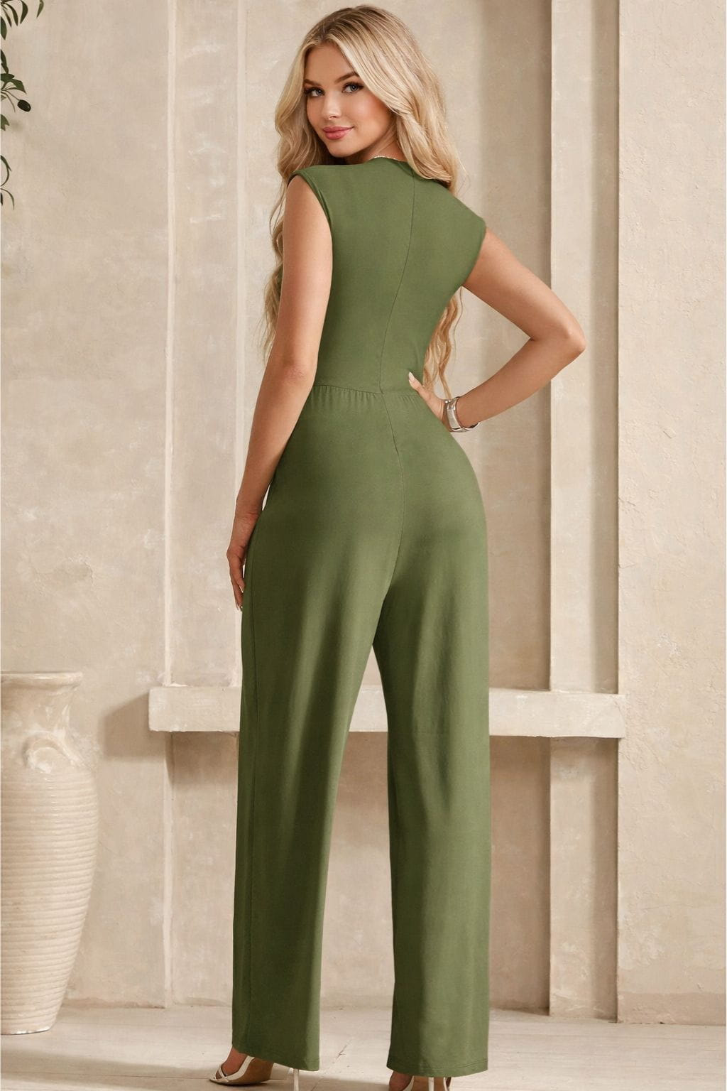 Macacao-Feminino-Karol-Acinturado-Liso-Longo-Verde-Militar-LOLINE-02