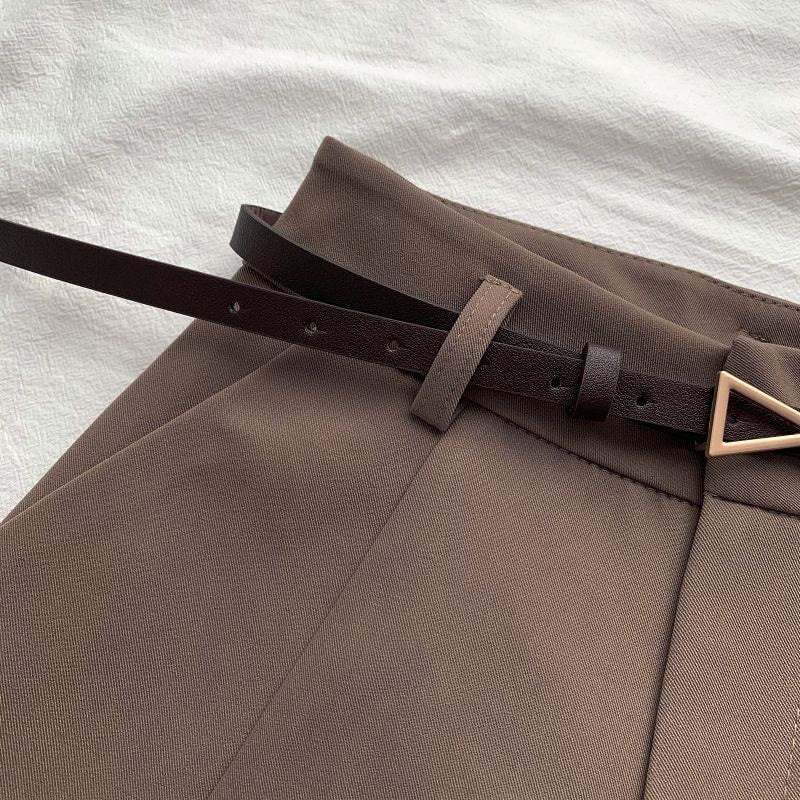 Short-Feminino-Alfaiataria-Cafe-Com-Cinto-Loline-02