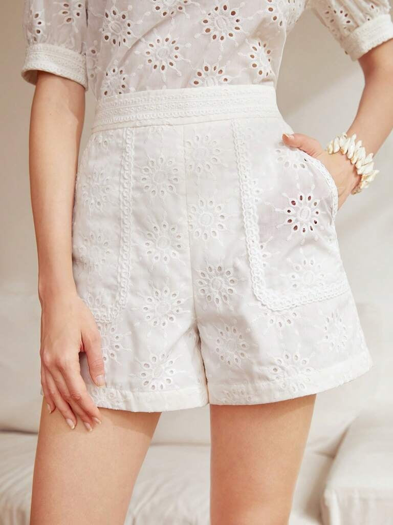 Short-Feminino-Branco-Manduria-Loline-01