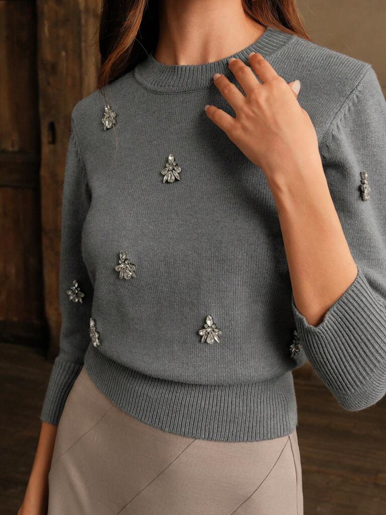 Suéter-Feminino-Manga-Longa-Gola-de-Tripulação-Cinza-loline-04