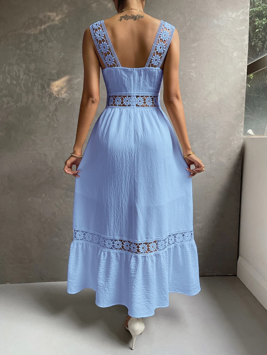 Vestido-Longo-Com-Renda-Branco-Julia-Loline-10