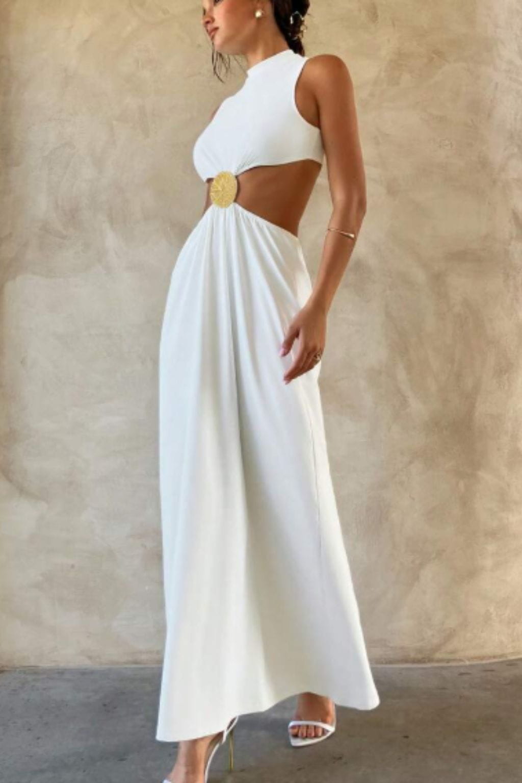 Vestido-San-Marco-Slim-Fit-Decote-Costas-Branco-LOLINE-04