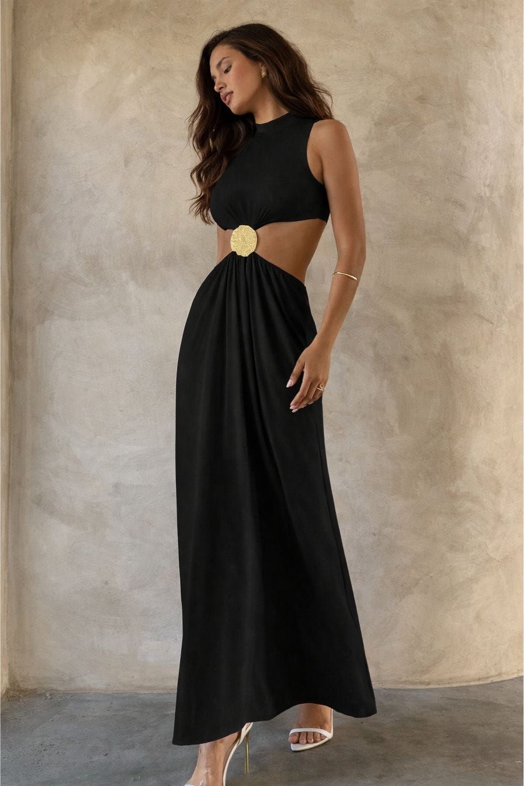 Vestido-San-Marco-Slim-Fit-Decote-Costas-Preto-LOLINE-04